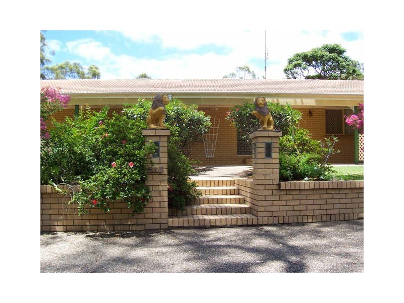 17 Castle Hill Drive South, Gaven QLD 4211