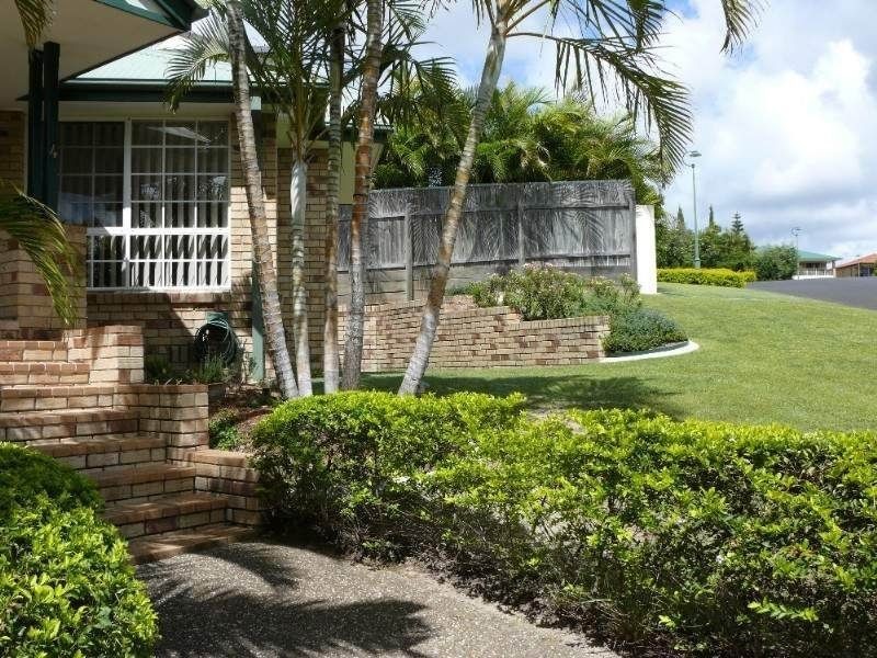 4 Nottingham Place, Highland Park QLD 4211
