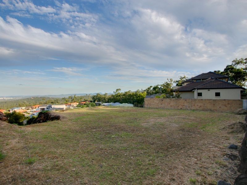 20 Chevron Rise, Highland Park QLD 4211