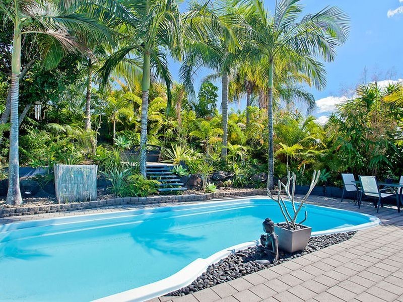 3 Quigan Terrace, Highland Park QLD 4211