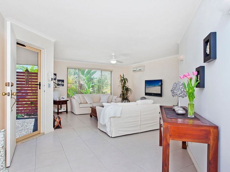 3 Quigan Terrace, Highland Park QLD 4211