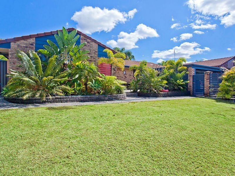 3 Quigan Terrace, Highland Park QLD 4211