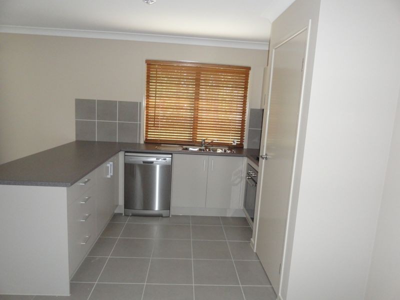 10 Blackstump Court, Gilston QLD 4211