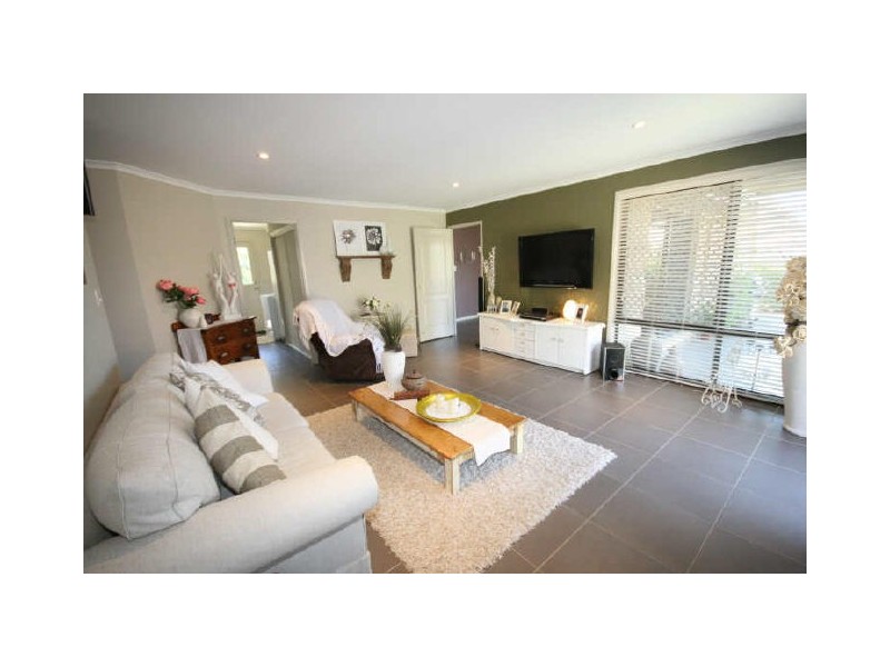 17 Moondani Drive, Nerang QLD 4211