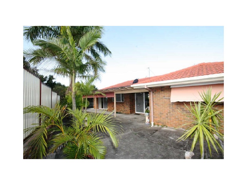 11 Quigan Terrace, Highland Park QLD 4211