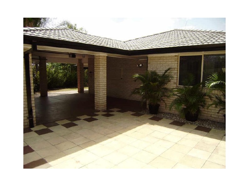 8 Anglo Court, Nerang QLD 4211