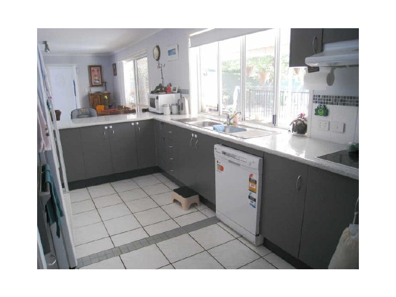 4 Riverlea Waters Drive, Nerang QLD 4211