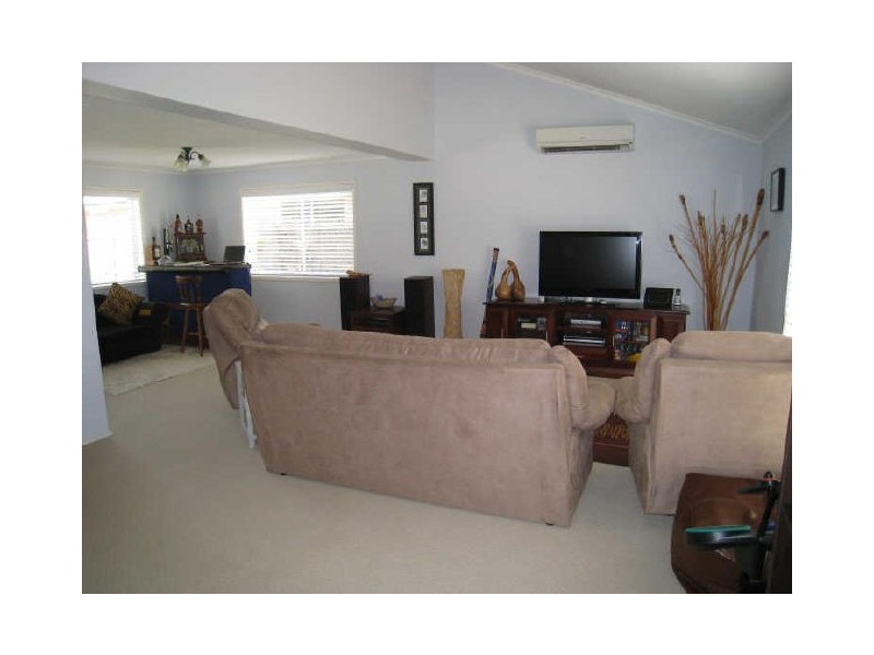 4 Riverlea Waters Drive, Nerang QLD 4211