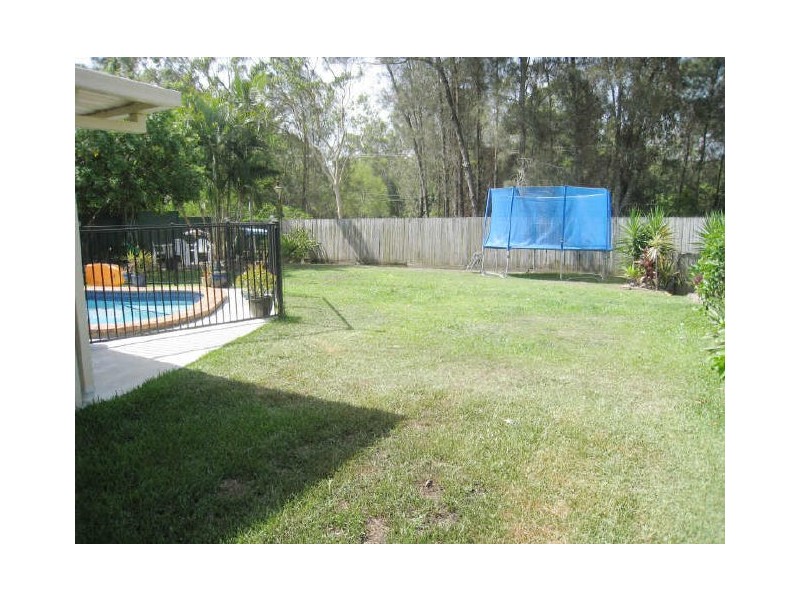 4 Riverlea Waters Drive, Nerang QLD 4211