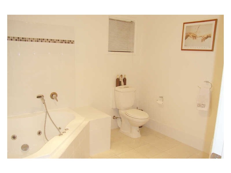 85 Hansford Road, Coombabah QLD 4216