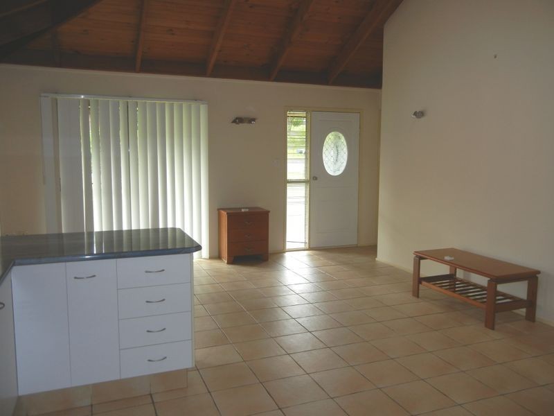 1/19 Guthrie Parade, Carrara QLD 4211