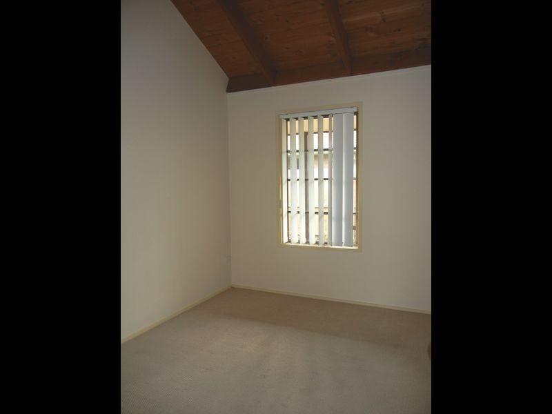 1/19 Guthrie Parade, Carrara QLD 4211