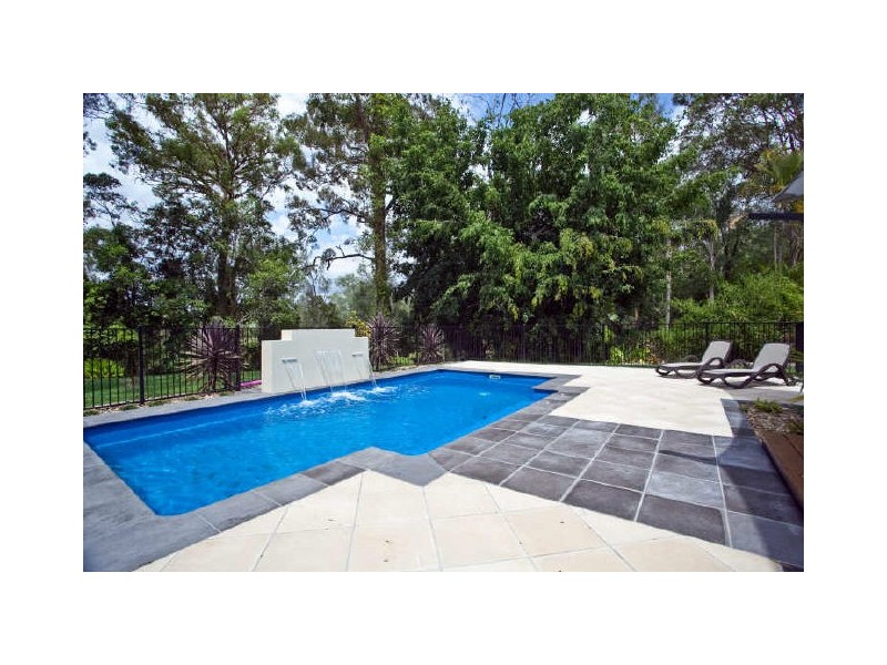 22 Yarraowee Drive, Nerang QLD 4211