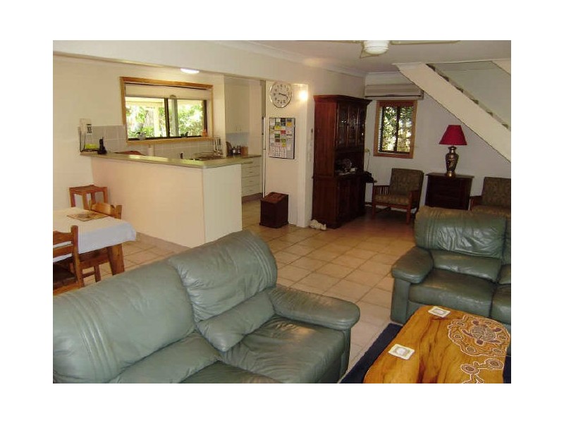 15 Yarraowee Drive, Nerang QLD 4211