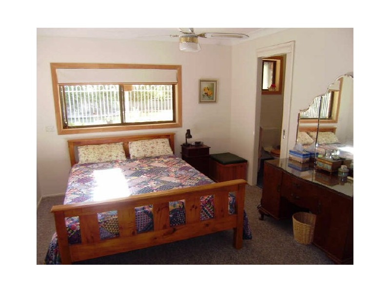 15 Yarraowee Drive, Nerang QLD 4211