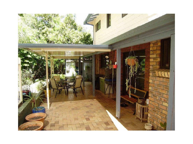 15 Yarraowee Drive, Nerang QLD 4211