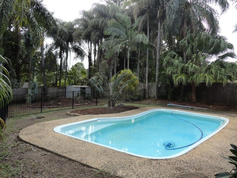 34 Merloo Drive, Nerang QLD 4211