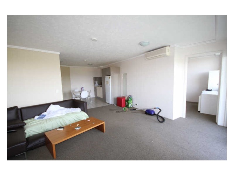 621/25 Lake Orr Drive, Robina QLD 4226