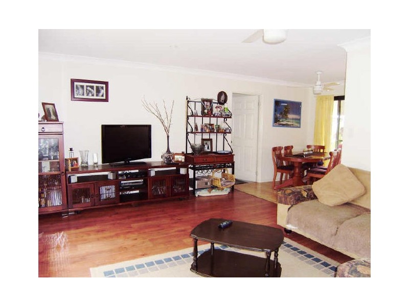 81 Paddington Drive, Carrara QLD 4211