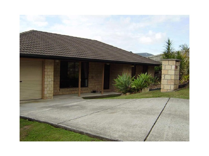 81 Paddington Drive, Carrara QLD 4211