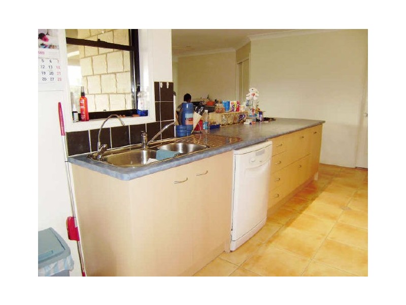 81 Paddington Drive, Carrara QLD 4211