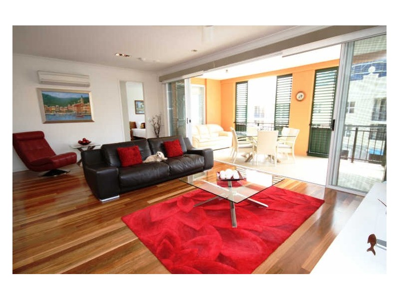 51/3030 The Boulevard Emerald Lakes, Carrara QLD 4211