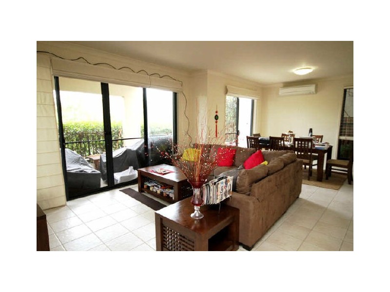 1048/1 The Cove Crescent, Carrara QLD 4211