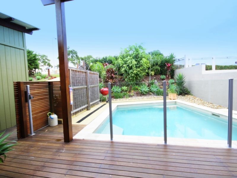 38 Convery Crescent, Highland Park QLD 4211