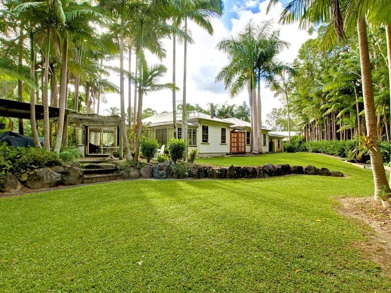 3 Donilla Place, Nerang QLD 4211