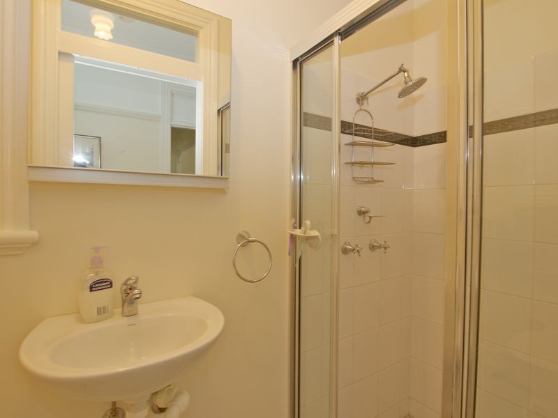 3 Donilla Place, Nerang QLD 4211