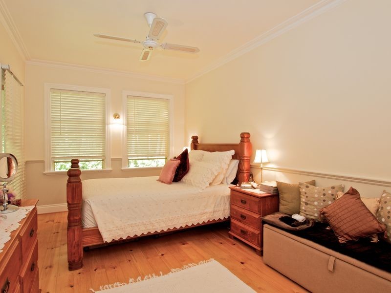 3 Donilla Place, Nerang QLD 4211