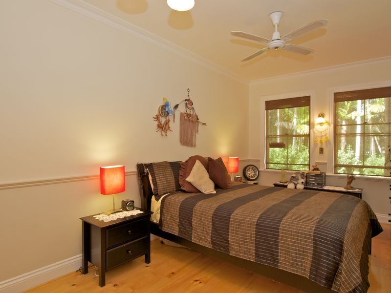 3 Donilla Place, Nerang QLD 4211