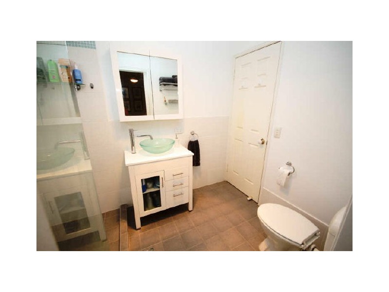 2/48 Rivergum Drive, Nerang QLD 4211