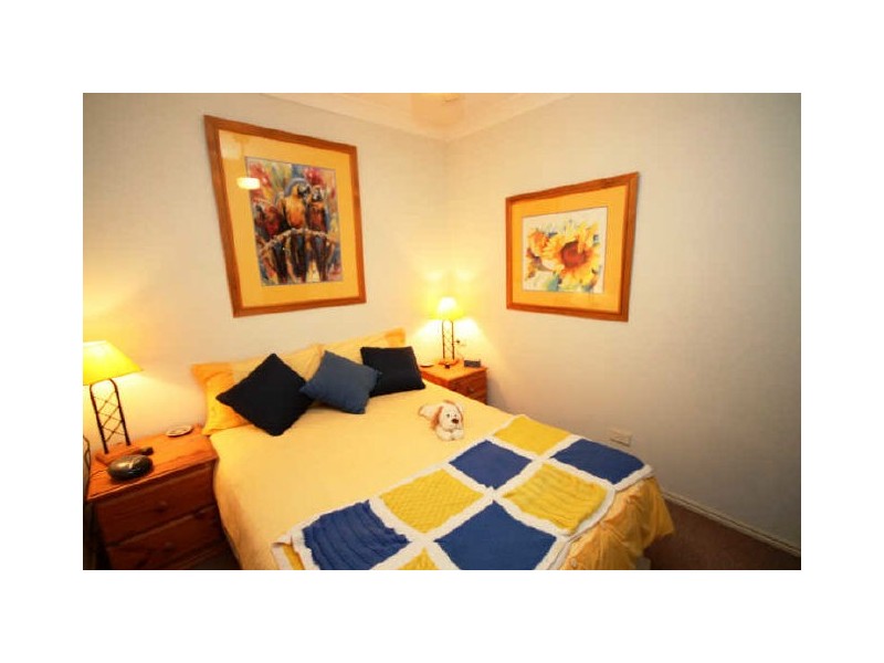 2/48 Rivergum Drive, Nerang QLD 4211