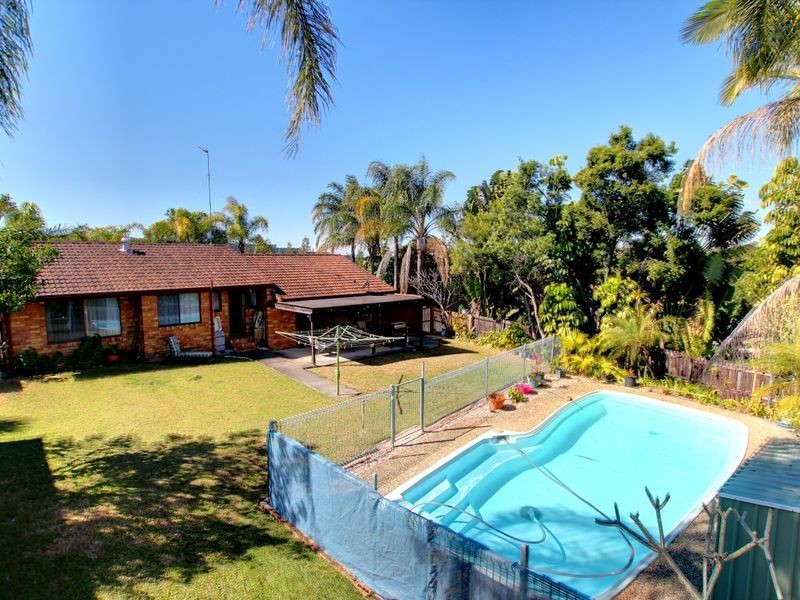 97 Hinkler Drive, Worongary QLD 4213