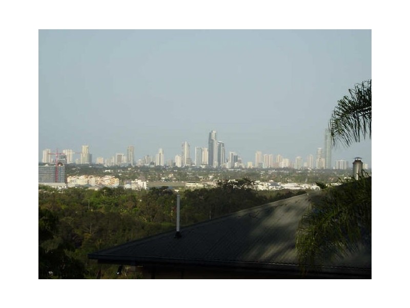 23 Ryfield Road, Carrara QLD 4211