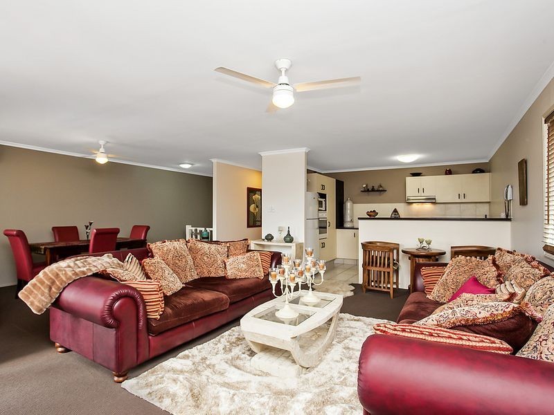 48/102 Alexander Drive, Highland Park QLD 4211