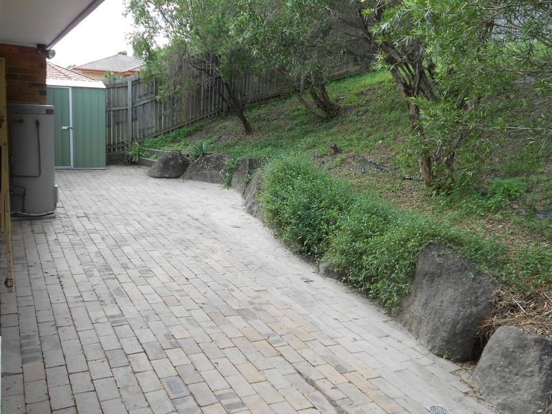 2/80 Paddington Drive, Carrara QLD 4211