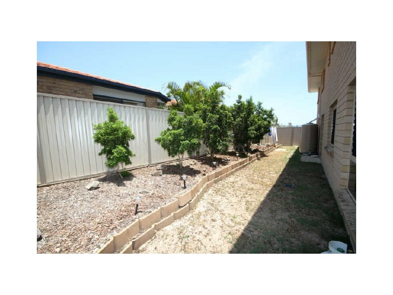 14 Zane Street, Molendinar QLD 4214