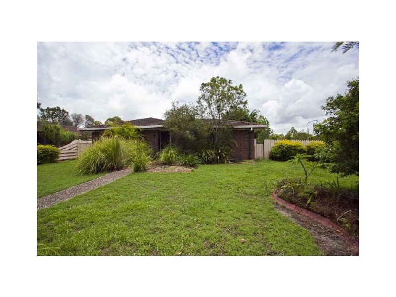 5 Bluestone Drive, Carrara QLD 4211