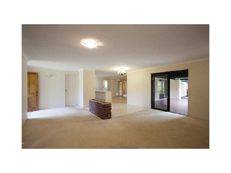 5 Bluestone Drive, Carrara QLD 4211