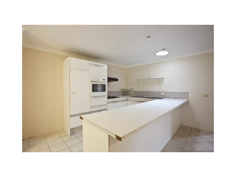 5 Bluestone Drive, Carrara QLD 4211