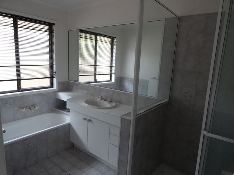 24 Railway Parade, Nerang QLD 4211