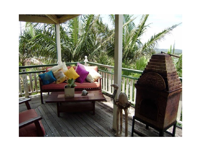 6 Ardrossan Place, Highland Park QLD 4211