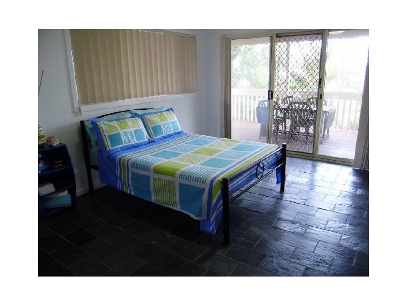 6 Ardrossan Place, Highland Park QLD 4211