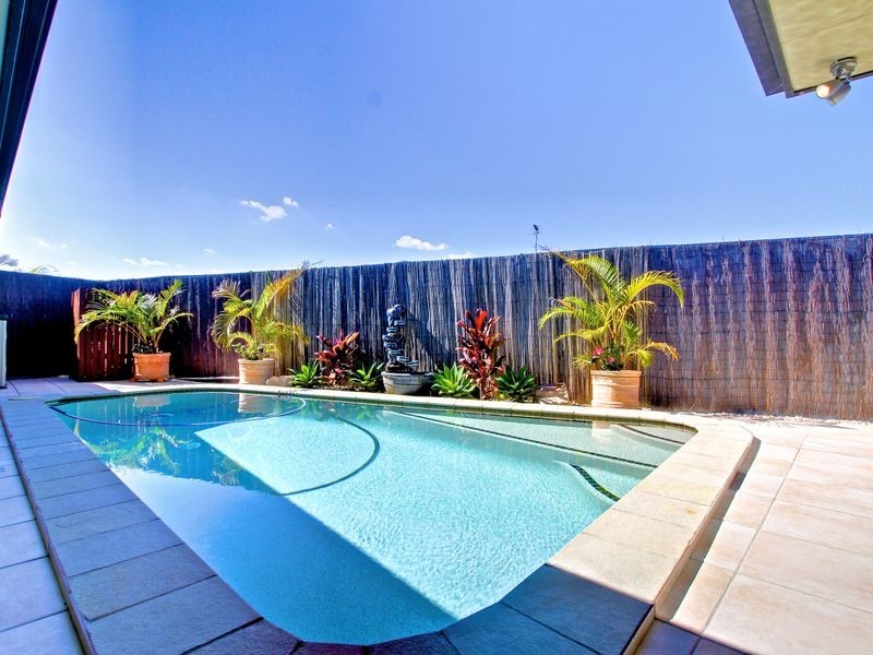 14 Abbey Rose Way, Nerang QLD 4211