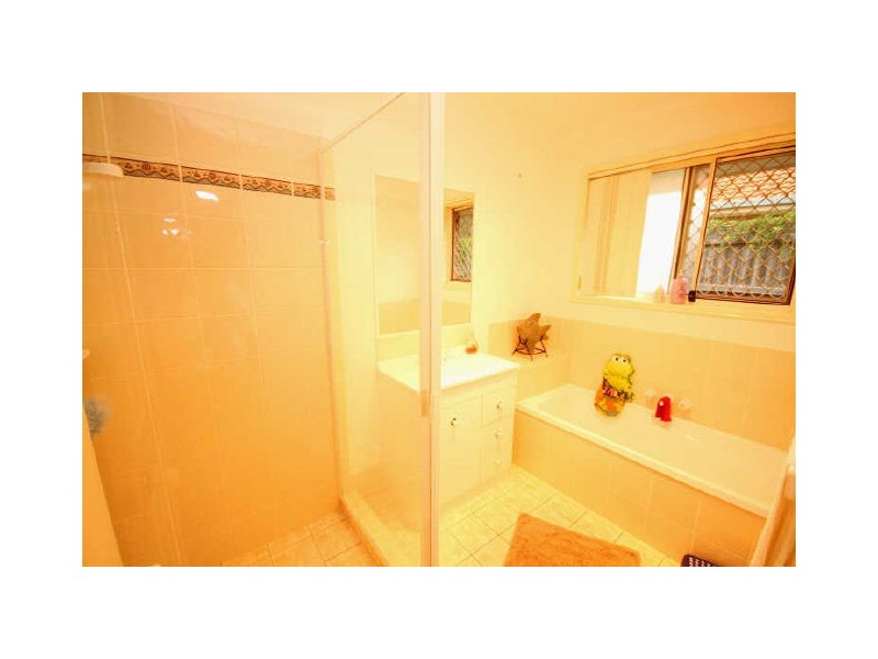 22 Rossmore Street, Nerang QLD 4211