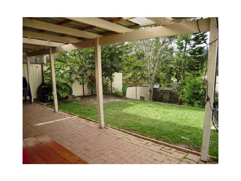 1/13 Ash Court, Arundel QLD 4214