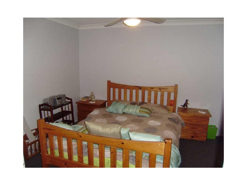 1/13 Ash Court, Arundel QLD 4214