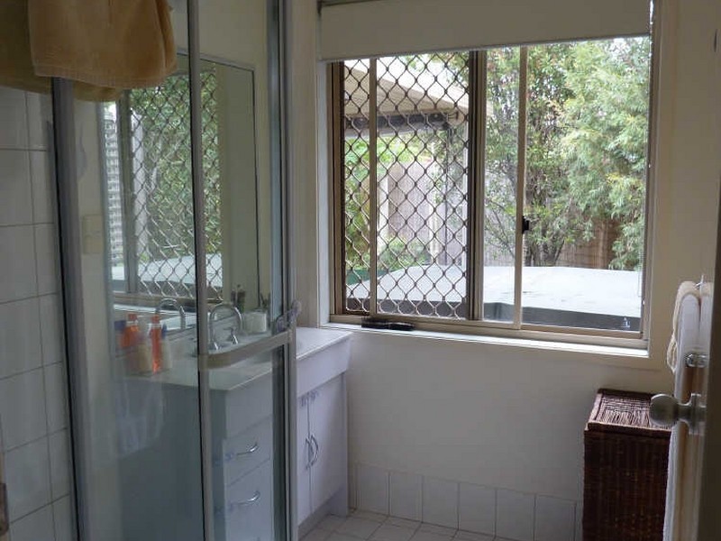 3 Tamarind Close, Nerang QLD 4211